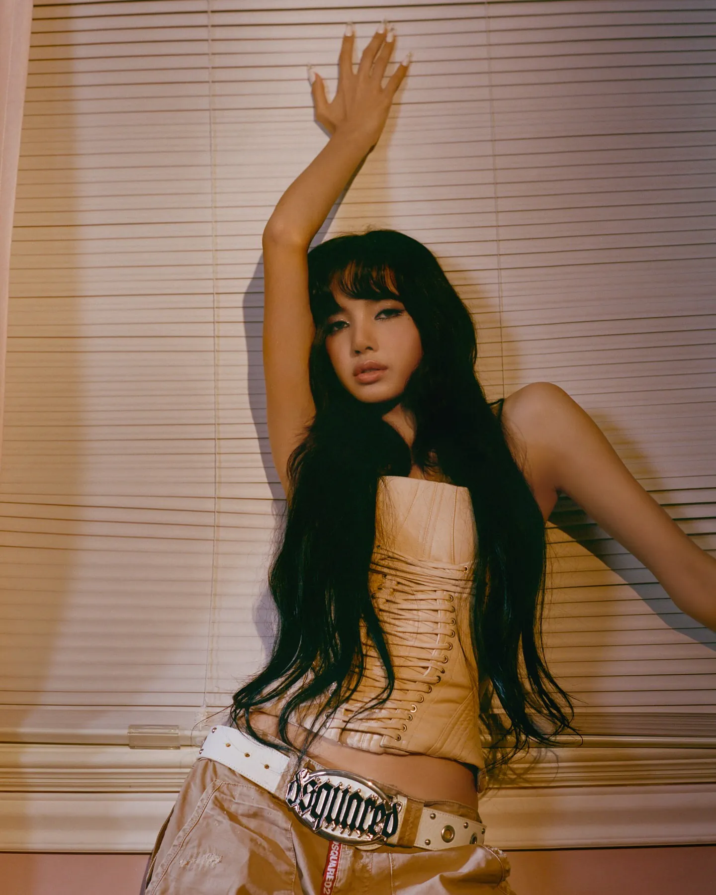 Lisa (Black Pink) - lisa-black-pink-sexy-3.webp